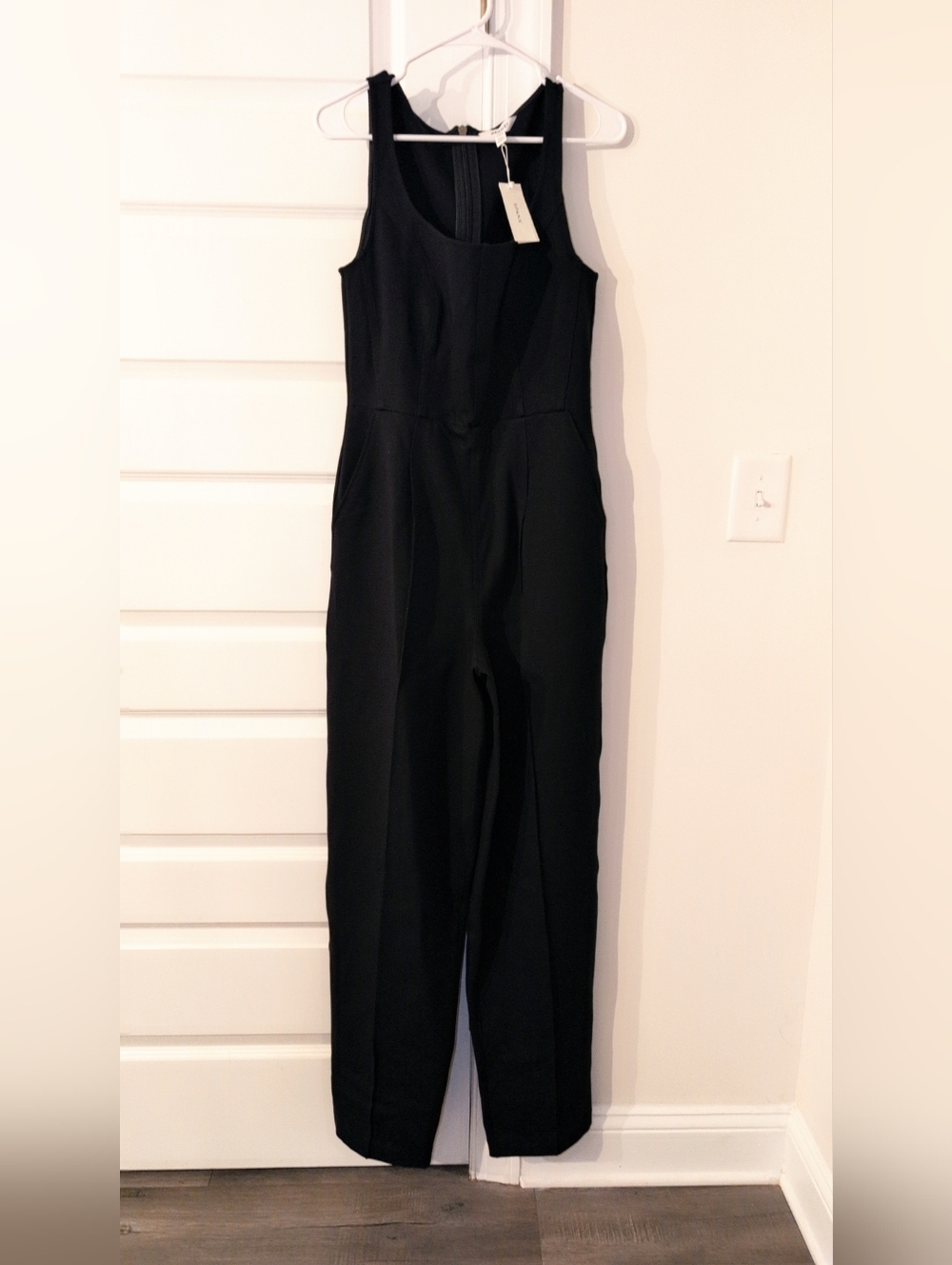 Women's Black Sleeveless Jumpsuit